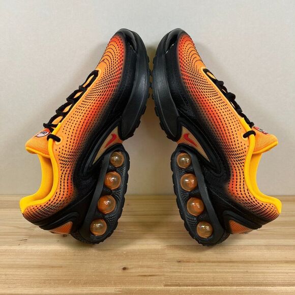 Nike Air Max Dn SE Running Shoes Mens 12 Laser Orange Black Comet Red NIB - Picture 7 of 10